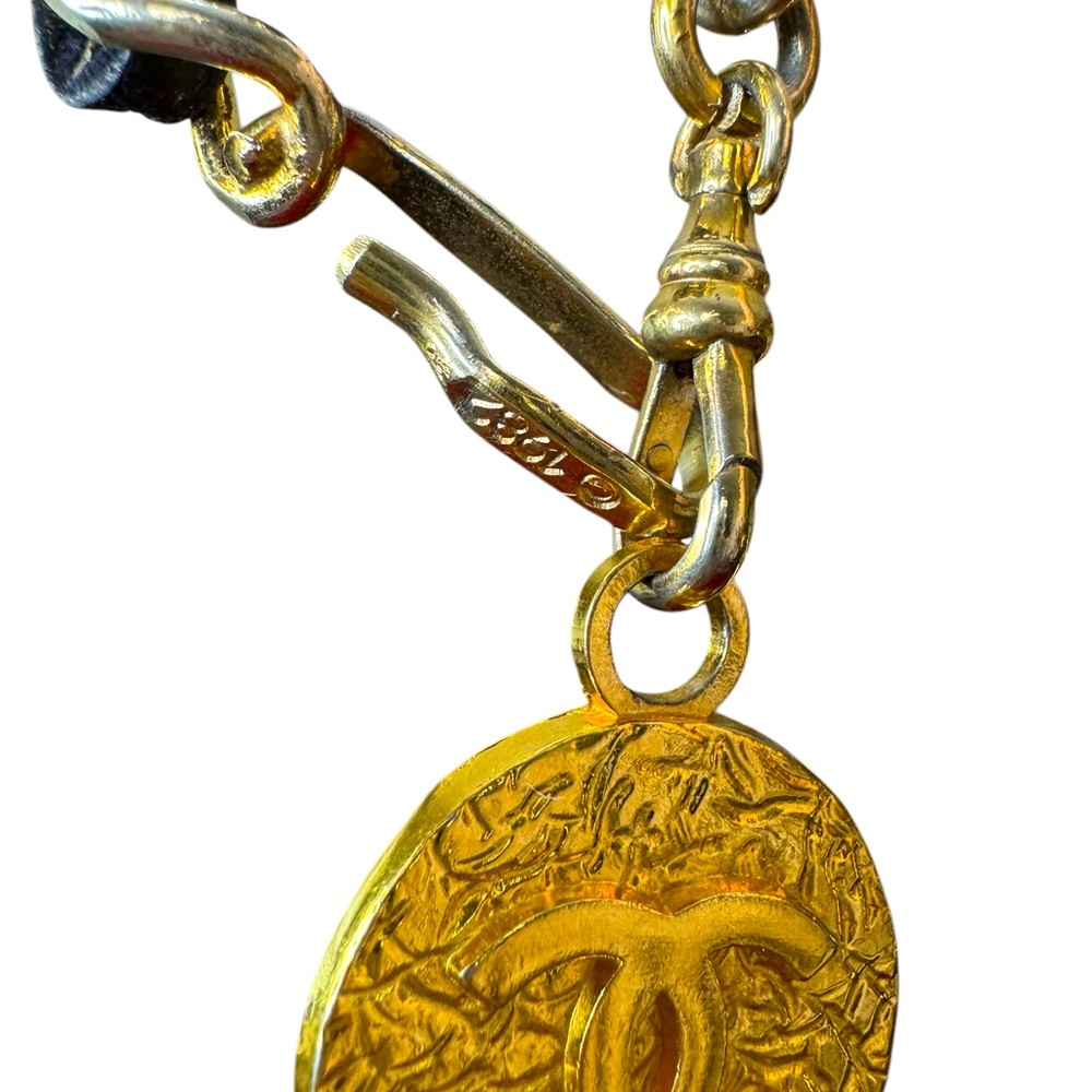 VTG CHANEL Woven Chain Belt Black Leather and Gold Chain with CC Medallion - Picture 3 of 9